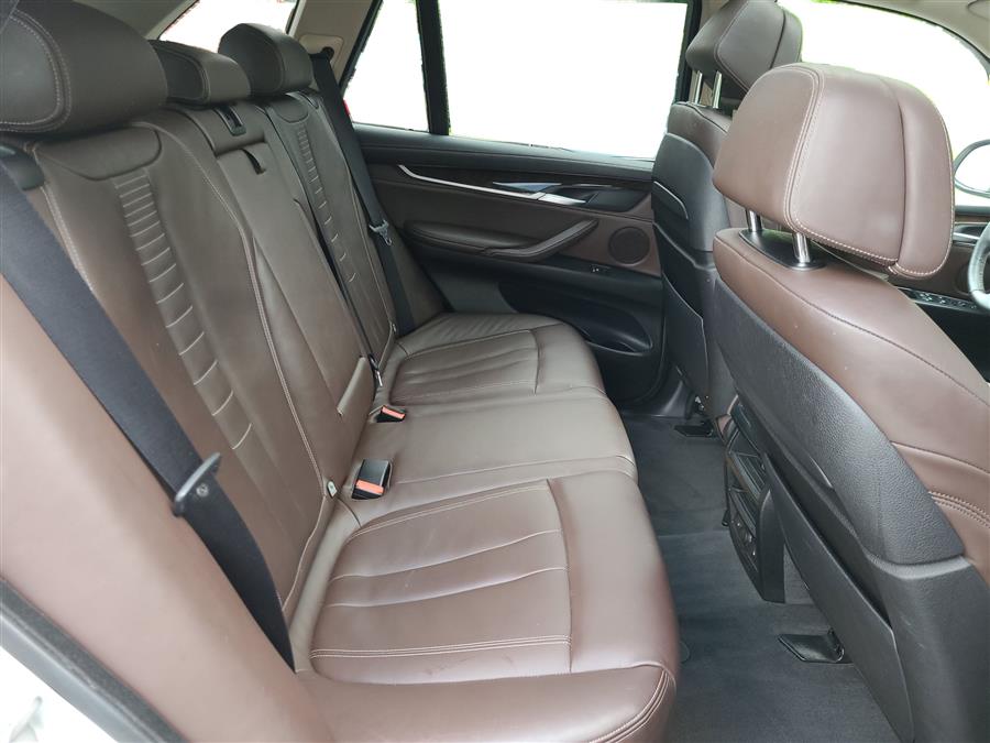 2014 BMW X5 AWD 4dr xDrive35i, available for sale in Canton, Connecticut | Lava Motors. Canton, Connecticut 2014 BMW X5 AWD 4dr xDrive35i, available for sale in Canton, Connecticut | Lava Motors. Canton, Connecticut