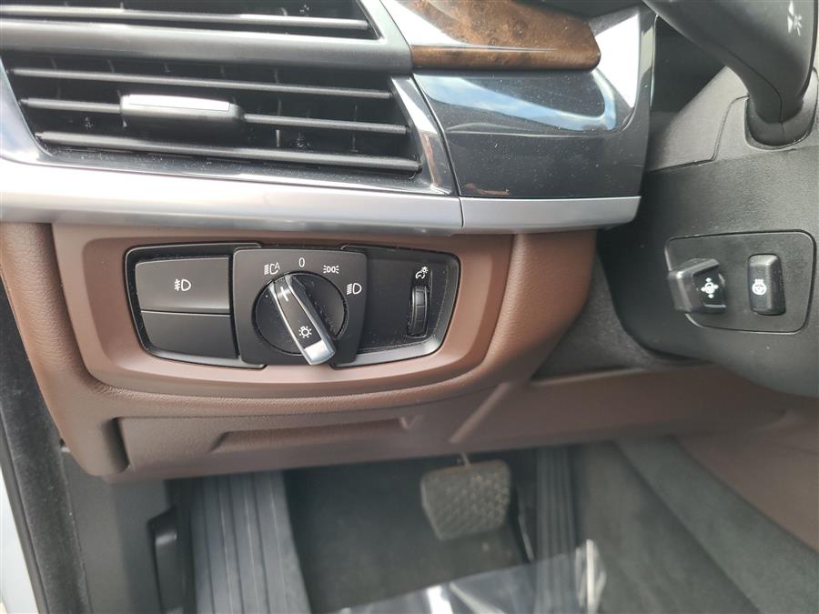 2014 BMW X5 AWD 4dr xDrive35i, available for sale in Canton, Connecticut | Lava Motors. Canton, Connecticut 2014 BMW X5 AWD 4dr xDrive35i, available for sale in Canton, Connecticut | Lava Motors. Canton, Connecticut