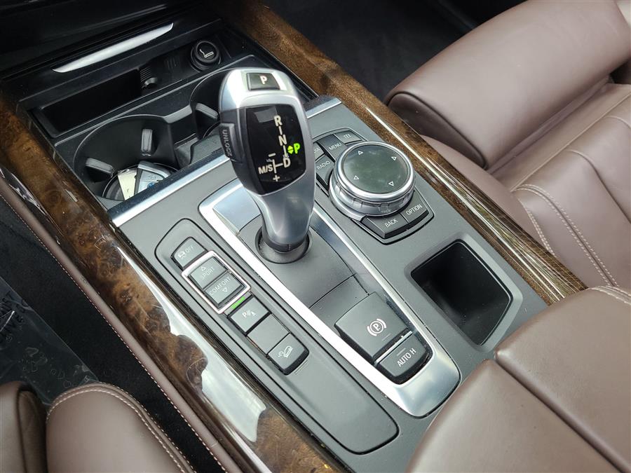 2014 BMW X5 AWD 4dr xDrive35i, available for sale in Canton, Connecticut | Lava Motors. Canton, Connecticut 2014 BMW X5 AWD 4dr xDrive35i, available for sale in Canton, Connecticut | Lava Motors. Canton, Connecticut