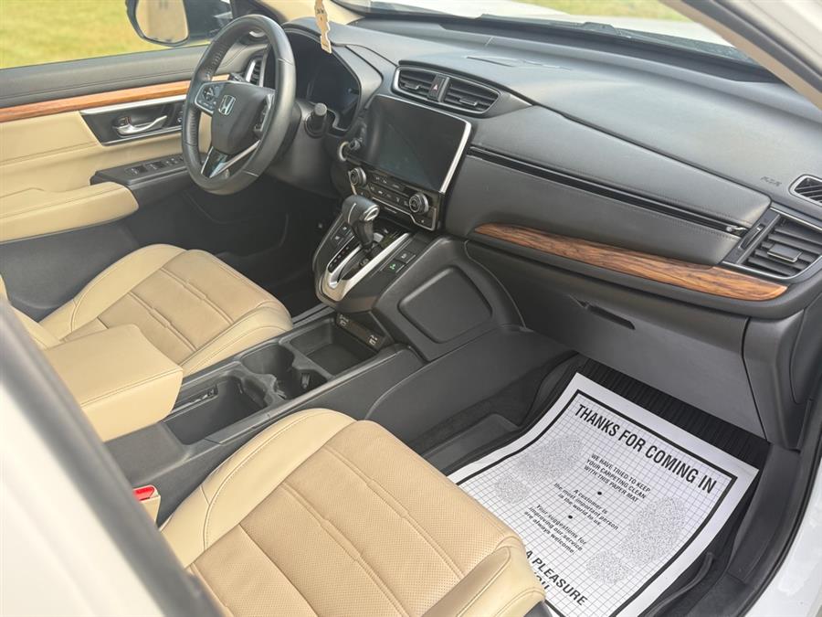 2020 Honda Cr-v EXL, available for sale in Lawrence, Massachusetts | Home Run Auto Sales Inc. Lawrence, Massachusetts 2020 Honda Cr-v EXL, available for sale in Lawrence, Massachusetts | Home Run Auto Sales Inc. Lawrence, Massachusetts