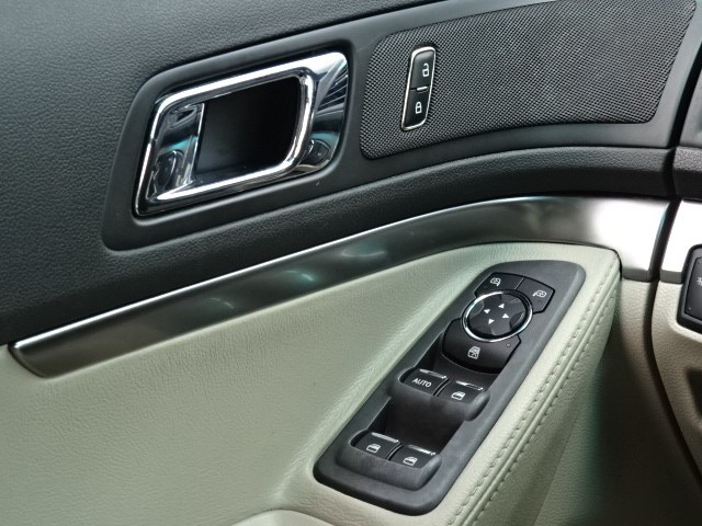 2013 Ford Explorer 4WD, available for sale in Newton, Massachusetts | Cars of Boston. Newton, Massachusetts 2013 Ford Explorer 4WD, available for sale in Newton, Massachusetts | Cars of Boston. Newton, Massachusetts