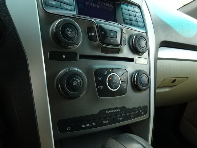 2013 Ford Explorer 4WD, available for sale in Newton, Massachusetts | Cars of Boston. Newton, Massachusetts 2013 Ford Explorer 4WD, available for sale in Newton, Massachusetts | Cars of Boston. Newton, Massachusetts