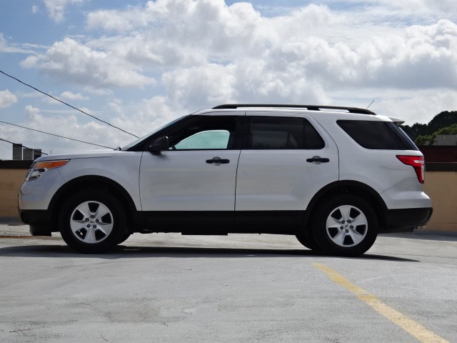 2013 Ford Explorer 4WD, available for sale in Newton, Massachusetts | Cars of Boston. Newton, Massachusetts 2013 Ford Explorer 4WD, available for sale in Newton, Massachusetts | Cars of Boston. Newton, Massachusetts