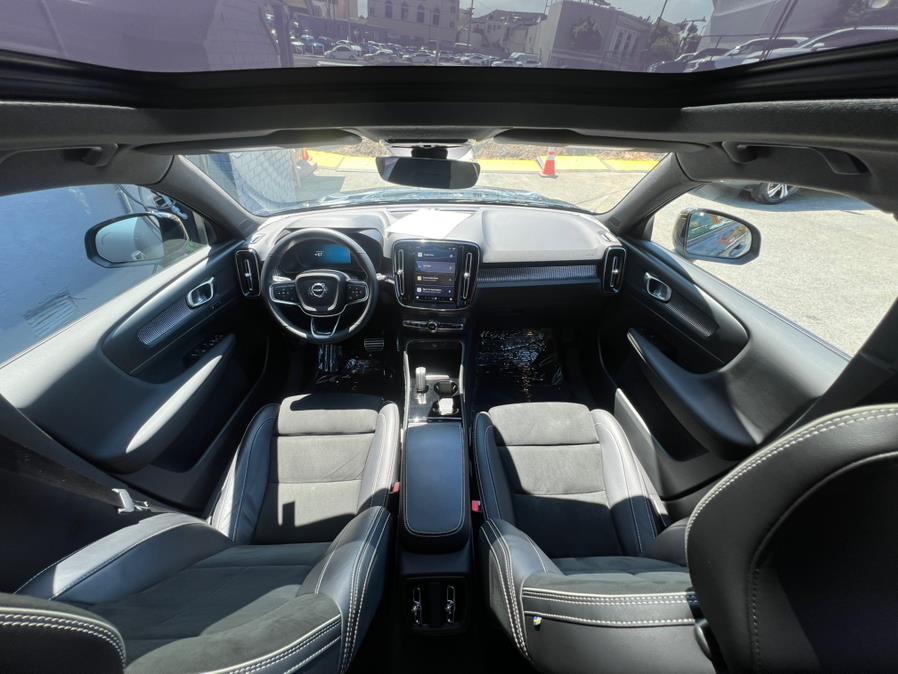2022 Volvo XC40 Recharge Pure Electric P8 eAWD Twin Plus, available for sale in Daly City, California | Green Light Auto Wholesale. Daly City, California 2022 Volvo XC40 Recharge Pure Electric P8 eAWD Twin Plus, available for sale in Daly City, California | Green Light Auto Wholesale. Daly City, California