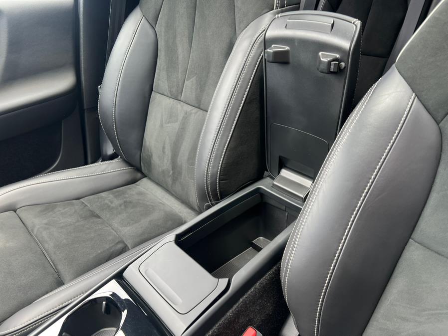 2022 Volvo XC40 Recharge Pure Electric P8 eAWD Twin Plus, available for sale in Daly City, California | Green Light Auto Wholesale. Daly City, California 2022 Volvo XC40 Recharge Pure Electric P8 eAWD Twin Plus, available for sale in Daly City, California | Green Light Auto Wholesale. Daly City, California