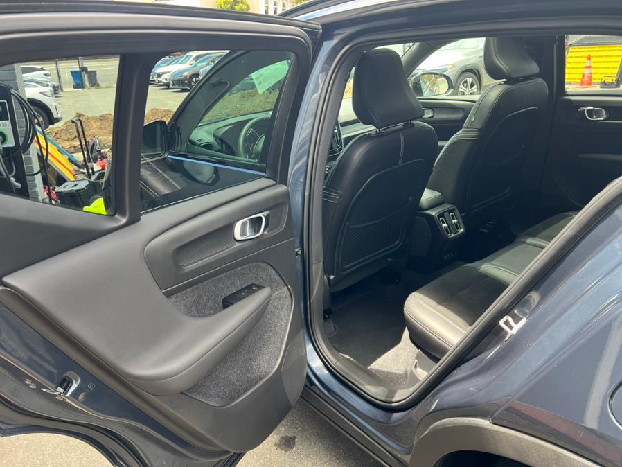 2022 Volvo XC40 Recharge Pure Electric P8 eAWD Twin Plus, available for sale in Daly City, California | Green Light Auto Wholesale. Daly City, California 2022 Volvo XC40 Recharge Pure Electric P8 eAWD Twin Plus, available for sale in Daly City, California | Green Light Auto Wholesale. Daly City, California