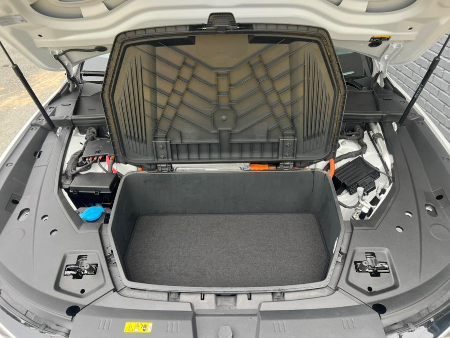 2022 Audi e-tron Premium Plus quattro, available for sale in Daly City, California | Green Light Auto Wholesale. Daly City, California 2022 Audi e-tron Premium Plus quattro, available for sale in Daly City, California | Green Light Auto Wholesale. Daly City, California