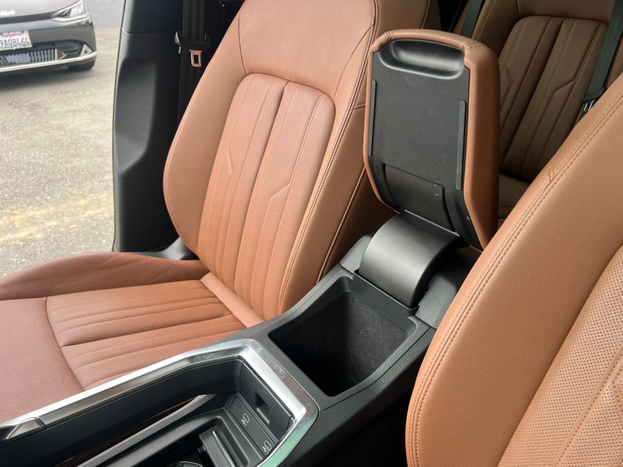 2022 Audi e-tron Premium Plus quattro, available for sale in Daly City, California | Green Light Auto Wholesale. Daly City, California 2022 Audi e-tron Premium Plus quattro, available for sale in Daly City, California | Green Light Auto Wholesale. Daly City, California
