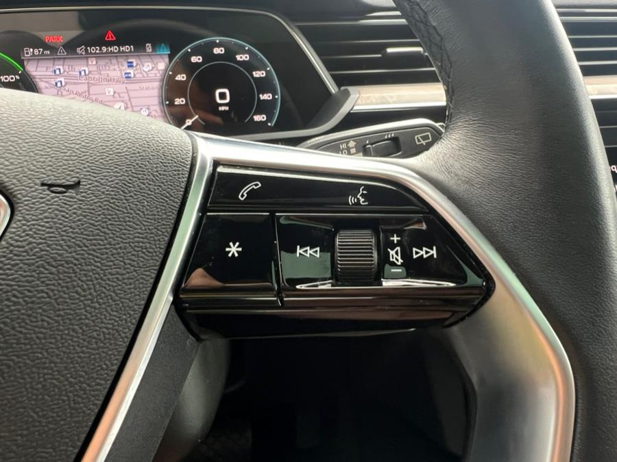 2022 Audi e-tron Premium Plus quattro, available for sale in Daly City, California | Green Light Auto Wholesale. Daly City, California 2022 Audi e-tron Premium Plus quattro, available for sale in Daly City, California | Green Light Auto Wholesale. Daly City, California