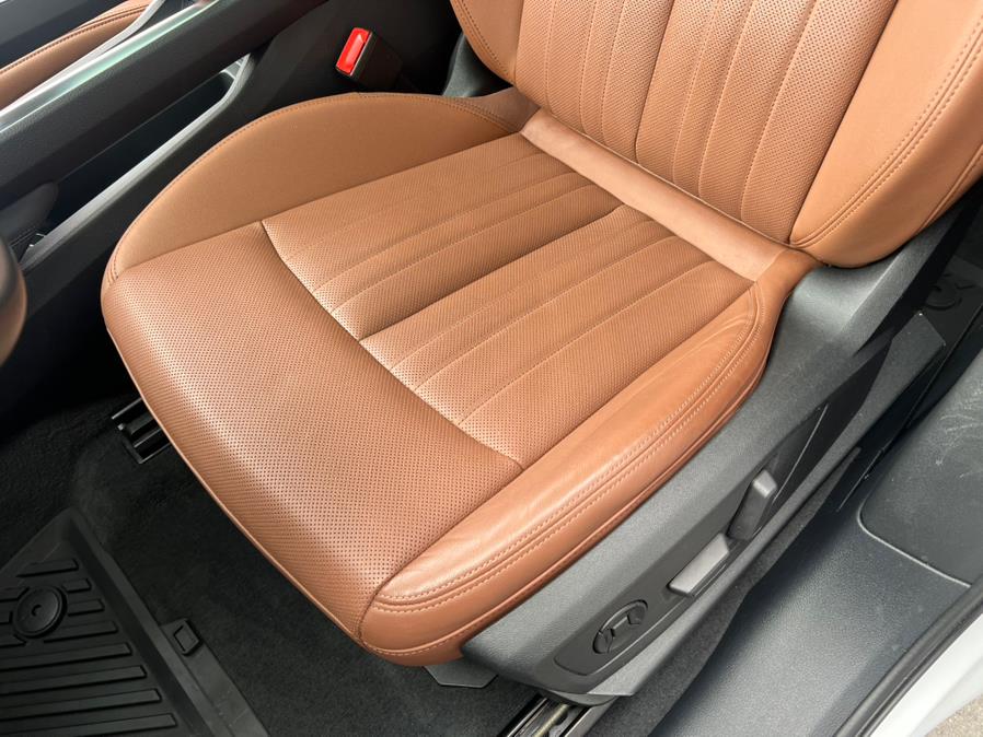 2022 Audi e-tron Premium Plus quattro, available for sale in Daly City, California | Green Light Auto Wholesale. Daly City, California 2022 Audi e-tron Premium Plus quattro, available for sale in Daly City, California | Green Light Auto Wholesale. Daly City, California