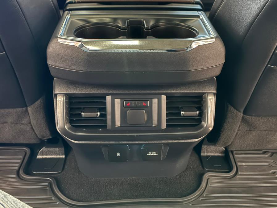 2022 Ford F-150 LARIAT 4WD SuperCrew 5.5'' Box, available for sale in Massapequa Park, New York | Power Motors East. Massapequa Park, New York 2022 Ford F-150 LARIAT 4WD SuperCrew 5.5'' Box, available for sale in Massapequa Park, New York | Power Motors East. Massapequa Park, New York