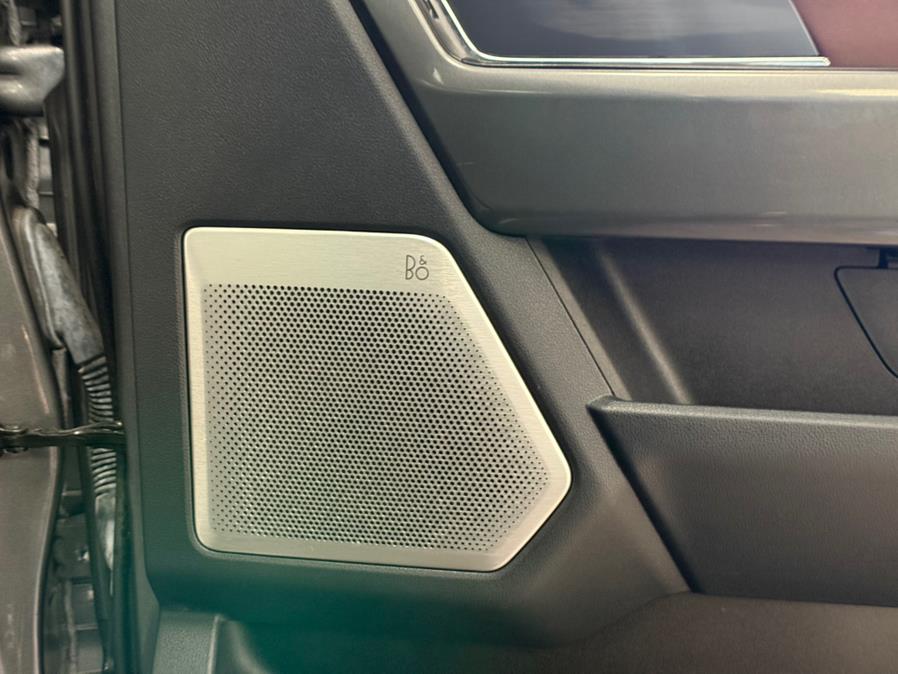 2022 Ford F-150 LARIAT 4WD SuperCrew 5.5'' Box, available for sale in Massapequa Park, New York | Power Motors East. Massapequa Park, New York 2022 Ford F-150 LARIAT 4WD SuperCrew 5.5'' Box, available for sale in Massapequa Park, New York | Power Motors East. Massapequa Park, New York