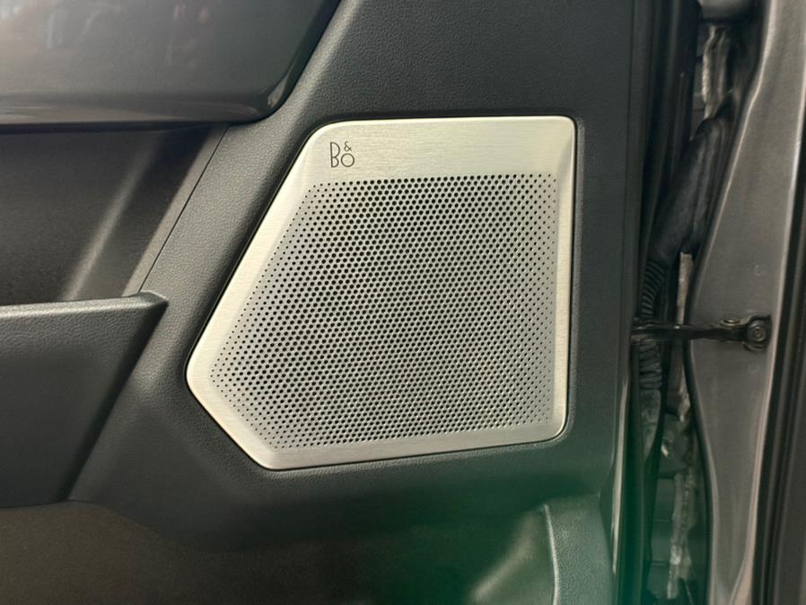 2022 Ford F-150 LARIAT 4WD SuperCrew 5.5'' Box, available for sale in Massapequa Park, New York | Power Motors East. Massapequa Park, New York 2022 Ford F-150 LARIAT 4WD SuperCrew 5.5'' Box, available for sale in Massapequa Park, New York | Power Motors East. Massapequa Park, New York