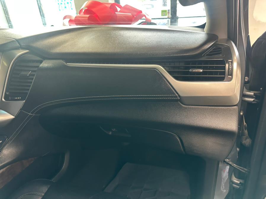 2018 Chevrolet Tahoe 4WD 4dr LT, available for sale in Inwood, New York | 5 Towns Drive. Inwood, New York 2018 Chevrolet Tahoe 4WD 4dr LT, available for sale in Inwood, New York | 5 Towns Drive. Inwood, New York