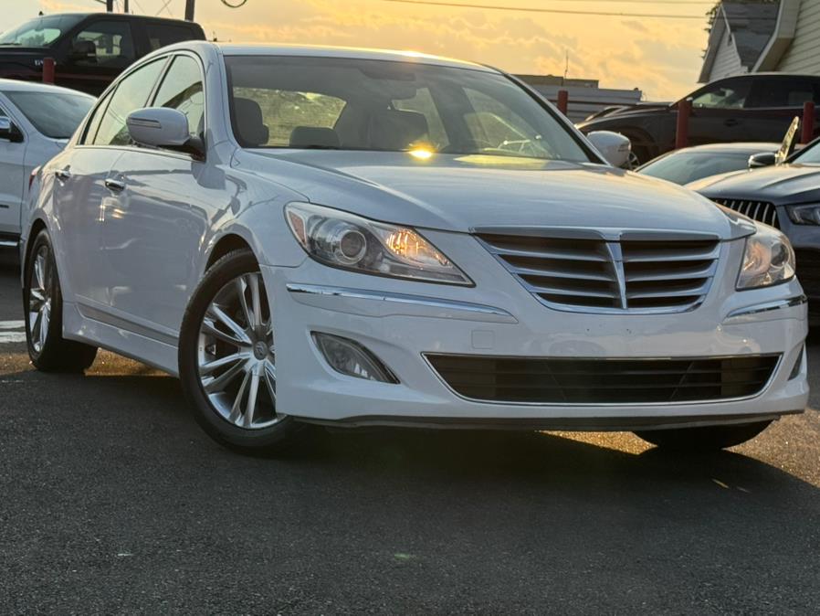 2014 Hyundai Genesis 4dr Sdn V6 3.8L, available for sale in Hillside, New Jersey | Champion Auto Hillside. Hillside, New Jersey 2014 Hyundai Genesis 4dr Sdn V6 3.8L, available for sale in Hillside, New Jersey | Champion Auto Hillside. Hillside, New Jersey