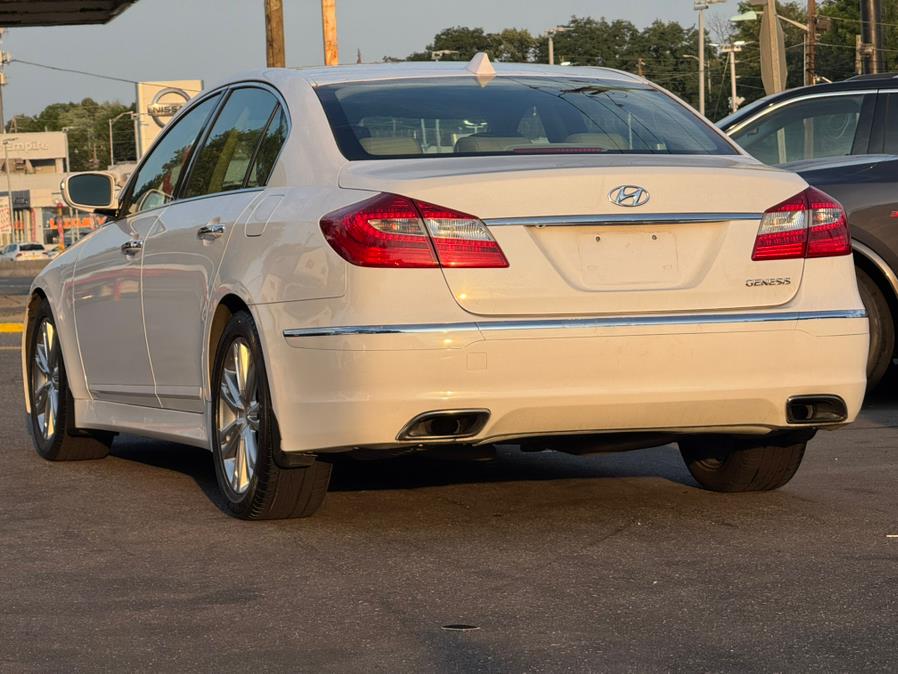 2014 Hyundai Genesis 4dr Sdn V6 3.8L, available for sale in Hillside, New Jersey | Champion Auto Hillside. Hillside, New Jersey 2014 Hyundai Genesis 4dr Sdn V6 3.8L, available for sale in Hillside, New Jersey | Champion Auto Hillside. Hillside, New Jersey