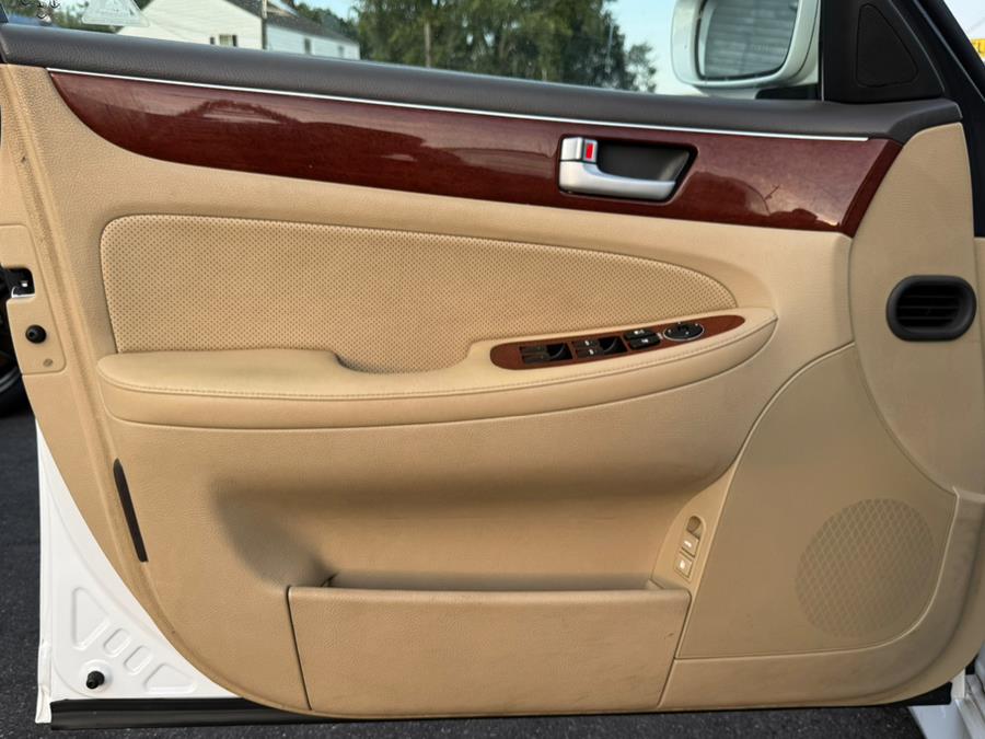 2014 Hyundai Genesis 4dr Sdn V6 3.8L, available for sale in Hillside, New Jersey | Champion Auto Hillside. Hillside, New Jersey 2014 Hyundai Genesis 4dr Sdn V6 3.8L, available for sale in Hillside, New Jersey | Champion Auto Hillside. Hillside, New Jersey