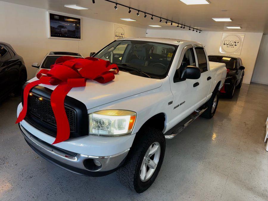 2007 Dodge Ram 1500 Quad Cab SLT Pickup 4D 6 1/4 ft, available for sale in Santa Ana, California | K&T Motor LLC. Santa Ana, California 2007 Dodge Ram 1500 Quad Cab SLT Pickup 4D 6 1/4 ft, available for sale in Santa Ana, California | K&T Motor LLC. Santa Ana, California