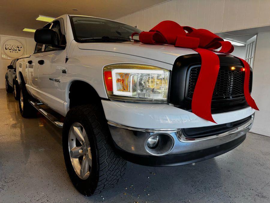 2007 Dodge Ram 1500 Quad Cab SLT Pickup 4D 6 1/4 ft, available for sale in Santa Ana, California | K&T Motor LLC. Santa Ana, California 2007 Dodge Ram 1500 Quad Cab SLT Pickup 4D 6 1/4 ft, available for sale in Santa Ana, California | K&T Motor LLC. Santa Ana, California
