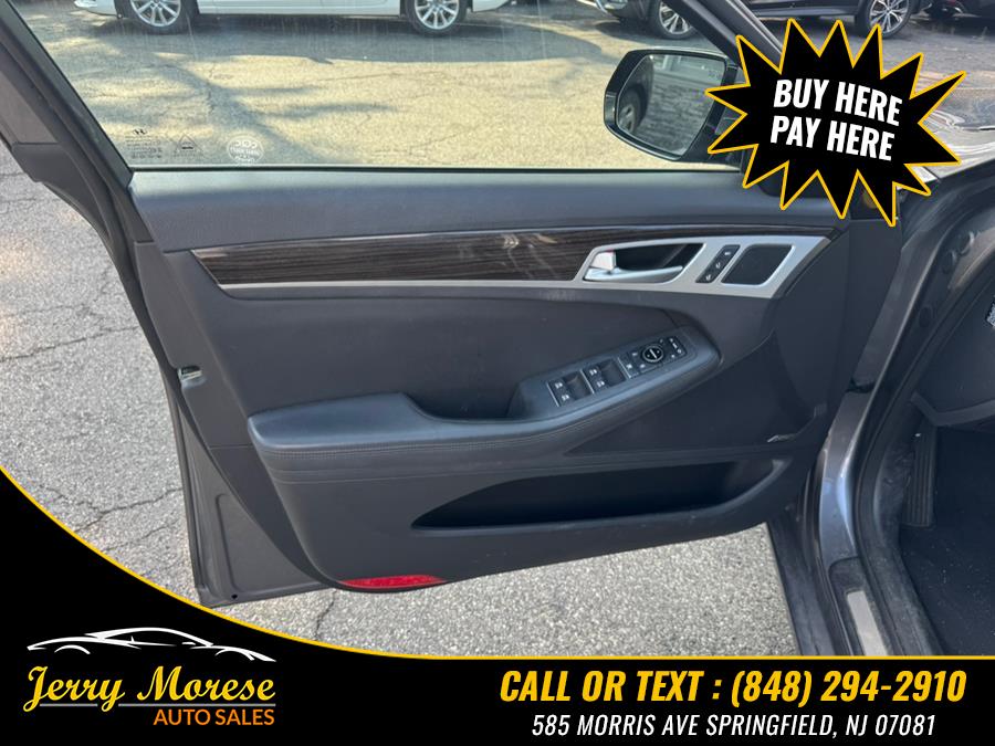 2015 Hyundai Genesis 4dr Sdn V6 3.8L AWD, available for sale in Springfield, New Jersey | Jerry Morese Auto Sales. Springfield, New Jersey 2015 Hyundai Genesis 4dr Sdn V6 3.8L AWD, available for sale in Springfield, New Jersey | Jerry Morese Auto Sales. Springfield, New Jersey