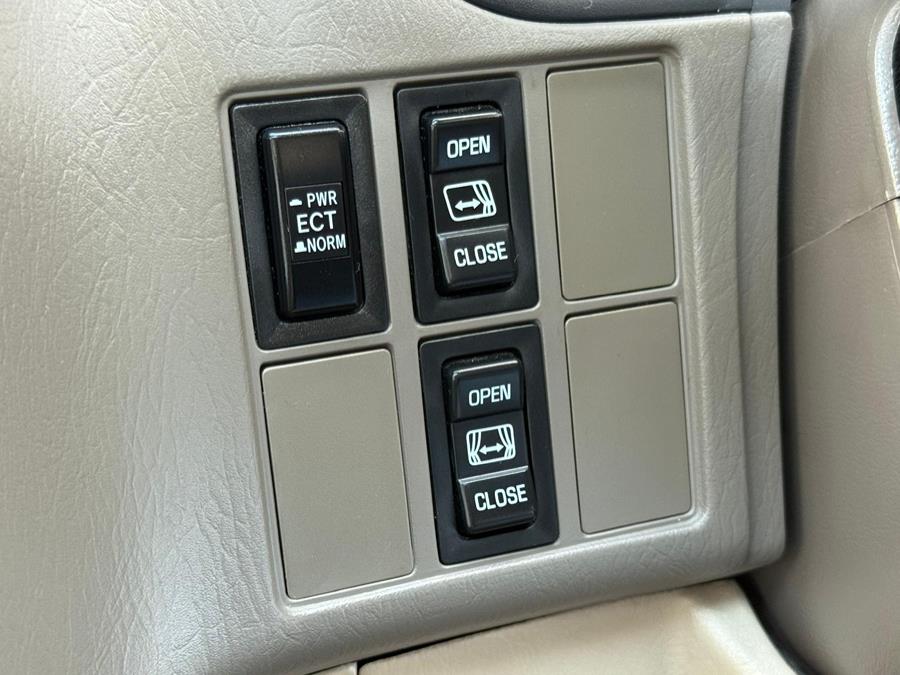 1999 TOYOTA GRANVIA 4WD JDM RHD IMPORT, available for sale in Lindenhurst, New York | Cargenic Automotive. Lindenhurst, New York 1999 TOYOTA GRANVIA 4WD JDM RHD IMPORT, available for sale in Lindenhurst, New York | Cargenic Automotive. Lindenhurst, New York