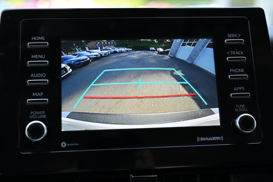 2023 Toyota Camry SE photo 18