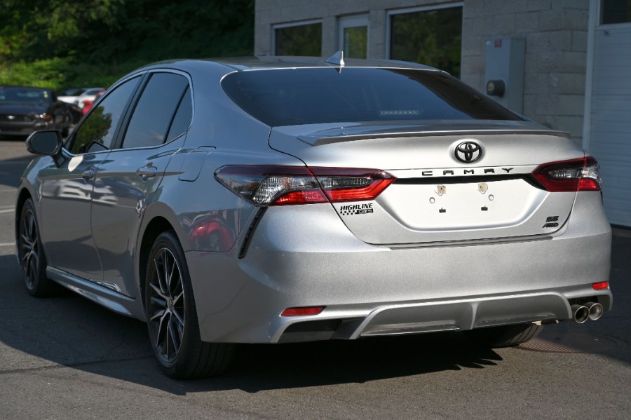2023 Toyota Camry SE photo 2