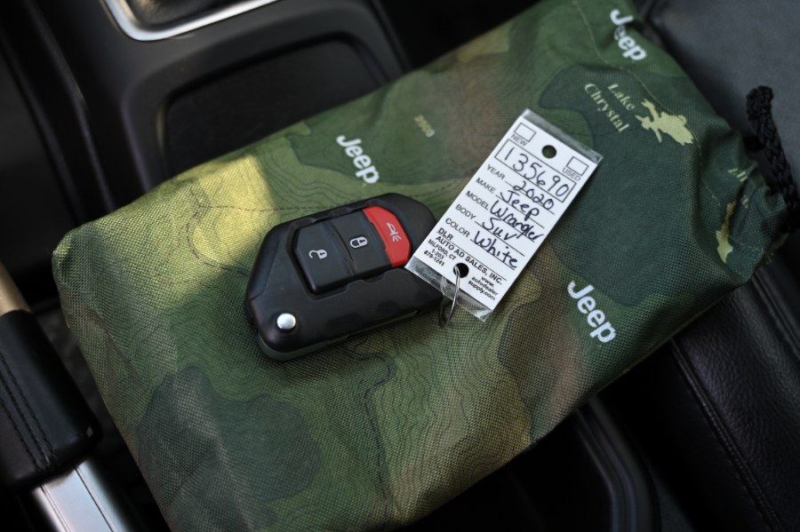 2020 Jeep Wrangler Unlimited Sahara 4x4, available for sale in Waterbury, Connecticut | Highline Car Connection. Waterbury, Connecticut 2020 Jeep Wrangler Unlimited Sahara 4x4, available for sale in Waterbury, Connecticut | Highline Car Connection. Waterbury, Connecticut
