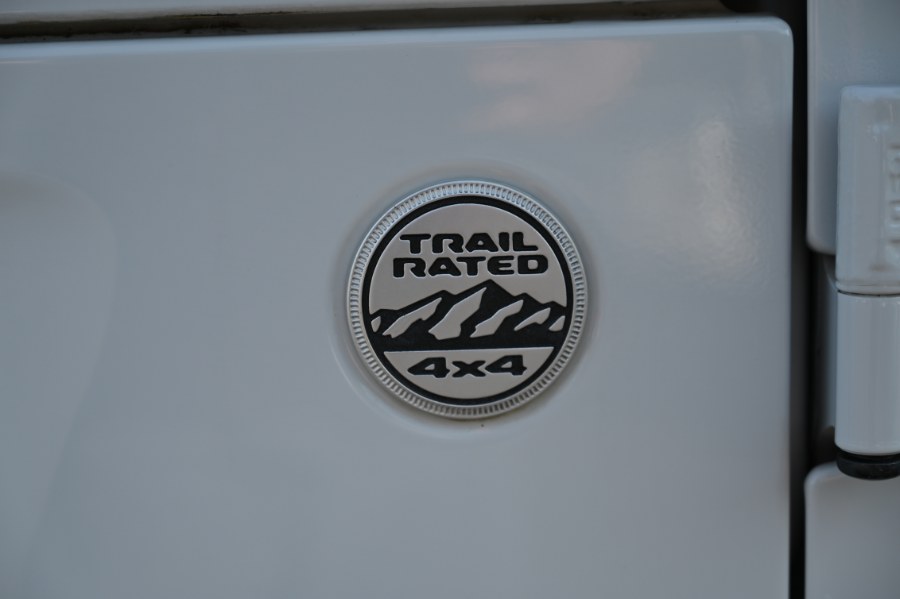2020 Jeep Wrangler Unlimited Sahara 4x4, available for sale in Waterbury, Connecticut | Highline Car Connection. Waterbury, Connecticut 2020 Jeep Wrangler Unlimited Sahara 4x4, available for sale in Waterbury, Connecticut | Highline Car Connection. Waterbury, Connecticut