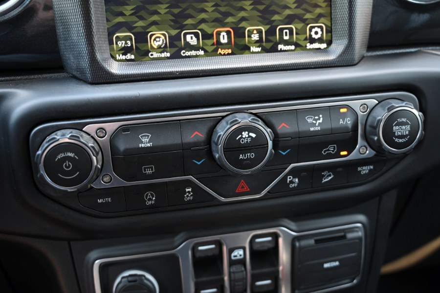 2020 Jeep Wrangler Unlimited Sahara 4x4, available for sale in Waterbury, Connecticut | Highline Car Connection. Waterbury, Connecticut 2020 Jeep Wrangler Unlimited Sahara 4x4, available for sale in Waterbury, Connecticut | Highline Car Connection. Waterbury, Connecticut