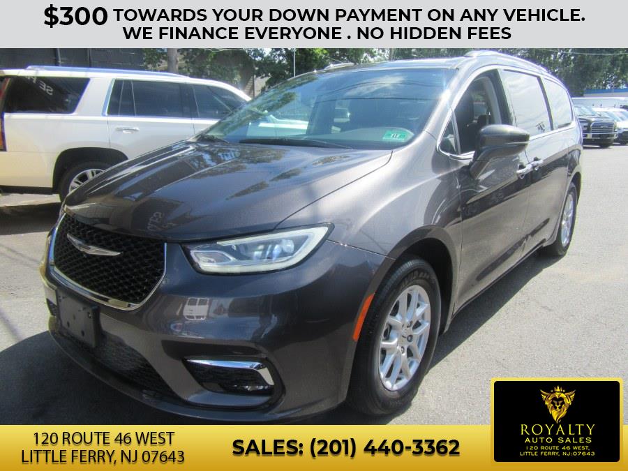 2021 Chrysler Pacifica Touring L FWD, available for sale in Little Ferry, New Jersey | Royalty Auto Sales. Little Ferry, New Jersey 2021 Chrysler Pacifica Touring L FWD, available for sale in Little Ferry, New Jersey | Royalty Auto Sales. Little Ferry, New Jersey