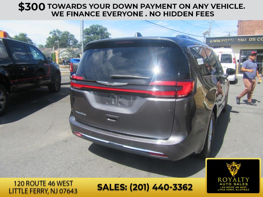 2021 Chrysler Pacifica Touring L FWD, available for sale in Little Ferry, New Jersey | Royalty Auto Sales. Little Ferry, New Jersey 2021 Chrysler Pacifica Touring L FWD, available for sale in Little Ferry, New Jersey | Royalty Auto Sales. Little Ferry, New Jersey