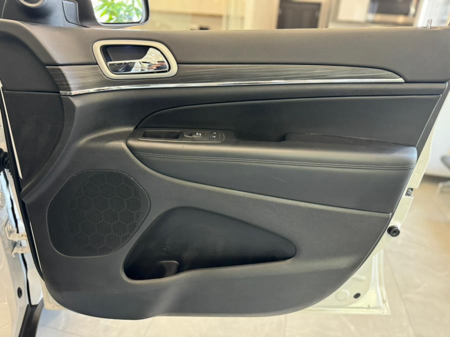 2022 Jeep Grand Cherokee WK Limited 4x4, available for sale in Franklin Sq, New York | Long Island Auto Center. Franklin Sq, New York 2022 Jeep Grand Cherokee WK Limited 4x4, available for sale in Franklin Sq, New York | Long Island Auto Center. Franklin Sq, New York