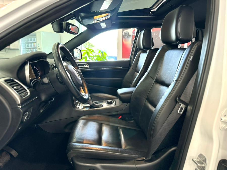 2022 Jeep Grand Cherokee WK Limited 4x4, available for sale in Franklin Sq, New York | Long Island Auto Center. Franklin Sq, New York 2022 Jeep Grand Cherokee WK Limited 4x4, available for sale in Franklin Sq, New York | Long Island Auto Center. Franklin Sq, New York