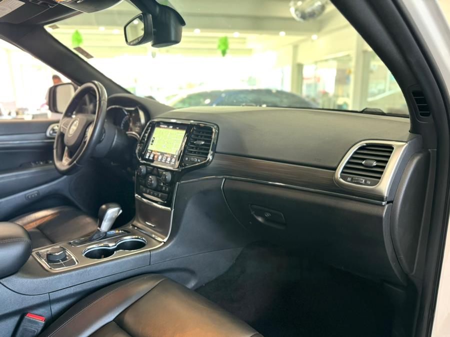 2022 Jeep Grand Cherokee WK Limited 4x4, available for sale in Franklin Sq, New York | Long Island Auto Center. Franklin Sq, New York 2022 Jeep Grand Cherokee WK Limited 4x4, available for sale in Franklin Sq, New York | Long Island Auto Center. Franklin Sq, New York