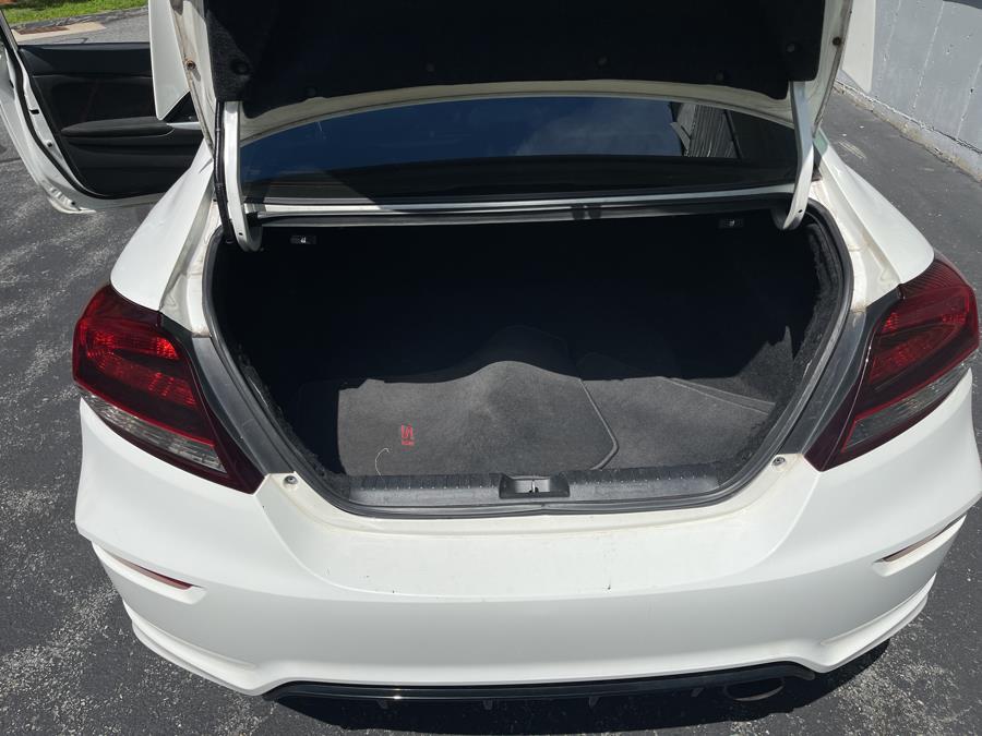 2014 Honda Civic Coupe 2dr Man Si w/Navi, available for sale in Ashland, Massachusetts | New Beginning Auto Service Inc. Ashland, Massachusetts 2014 Honda Civic Coupe 2dr Man Si w/Navi, available for sale in Ashland, Massachusetts | New Beginning Auto Service Inc. Ashland, Massachusetts