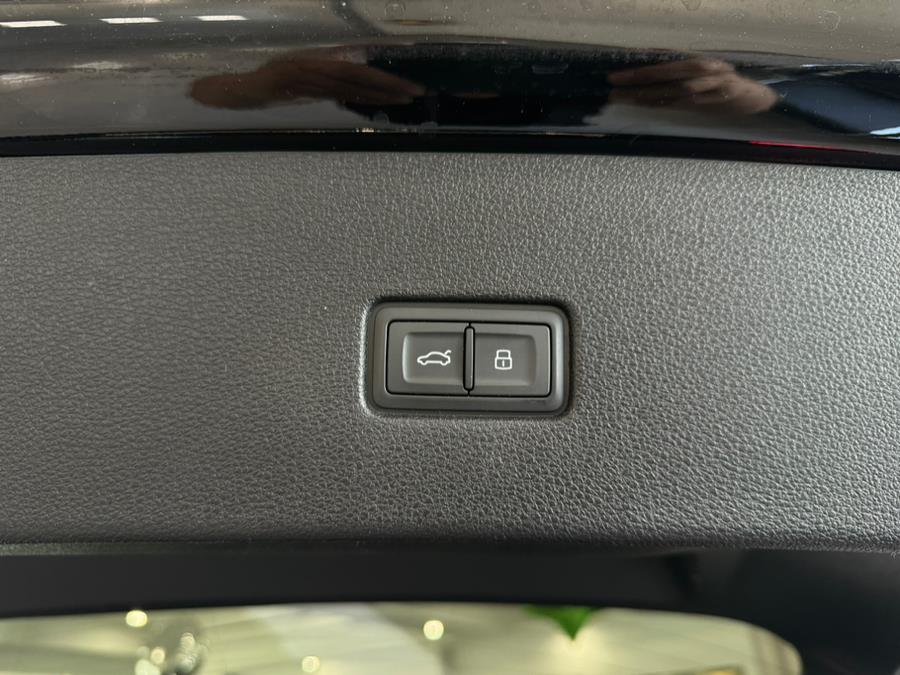 2019 Audi Q8 Premium 55 TFSI quattro, available for sale in Franklin Square, New York | Luxury Motor Club. Franklin Square, New York 2019 Audi Q8 Premium 55 TFSI quattro, available for sale in Franklin Square, New York | Luxury Motor Club. Franklin Square, New York