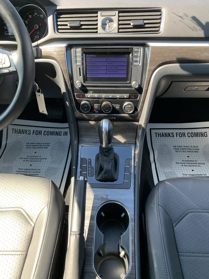 2016 Volkswagen Passat 4dr Sdn 1.8T Auto SE w/Technology PZEV, available for sale in Springfield, Massachusetts | Absolute Motors Inc. Springfield, Massachusetts 2016 Volkswagen Passat 4dr Sdn 1.8T Auto SE w/Technology PZEV, available for sale in Springfield, Massachusetts | Absolute Motors Inc. Springfield, Massachusetts