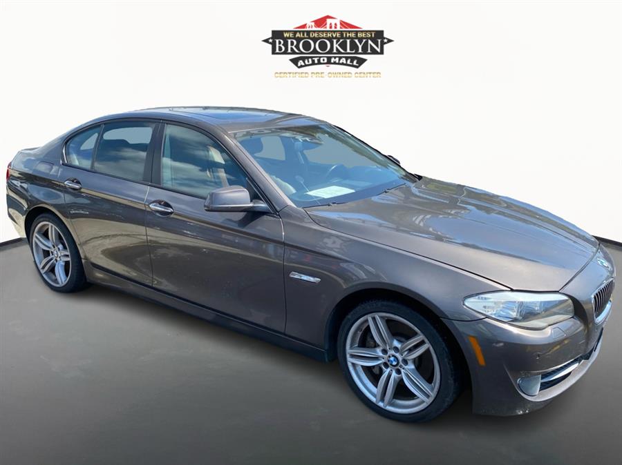2013 BMW 5 Series 4dr Sdn 535i xDrive AWD, available for sale in Brooklyn, New York | Brooklyn Auto Mall LLC. Brooklyn, New York 2013 BMW 5 Series 4dr Sdn 535i xDrive AWD, available for sale in Brooklyn, New York | Brooklyn Auto Mall LLC. Brooklyn, New York