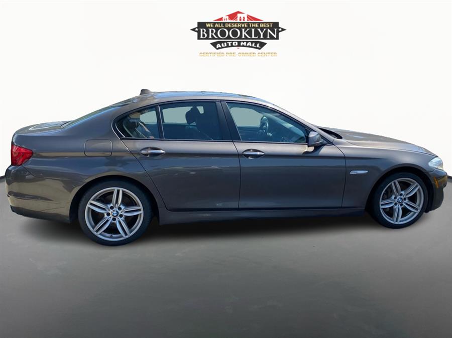 2013 BMW 5 Series 4dr Sdn 535i xDrive AWD, available for sale in Brooklyn, New York | Brooklyn Auto Mall LLC. Brooklyn, New York 2013 BMW 5 Series 4dr Sdn 535i xDrive AWD, available for sale in Brooklyn, New York | Brooklyn Auto Mall LLC. Brooklyn, New York