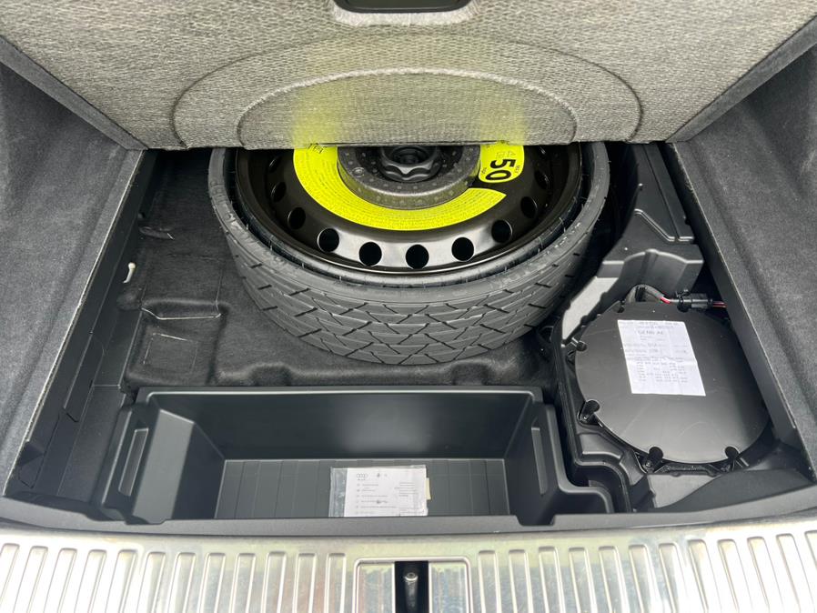 2022 Audi e-tron Premium Plus quattro, available for sale in Daly City, California | Green Light Auto Wholesale. Daly City, California 2022 Audi e-tron Premium Plus quattro, available for sale in Daly City, California | Green Light Auto Wholesale. Daly City, California