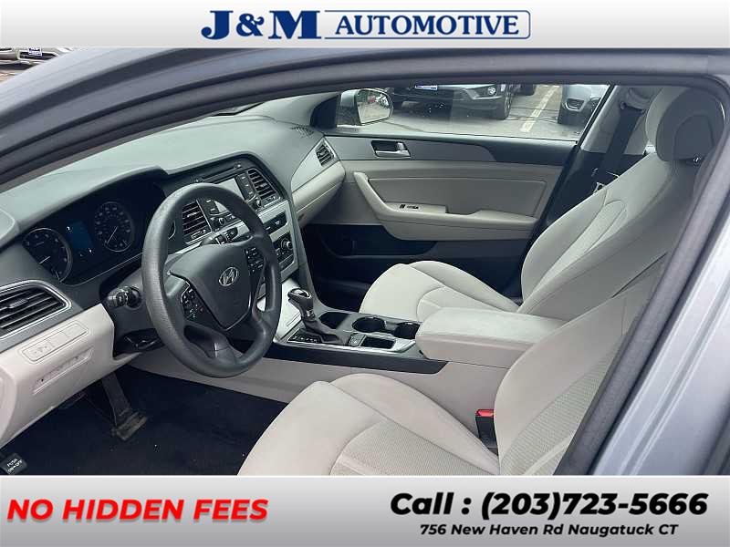 2015 Hyundai Sonata 2.4L SE, available for sale in Naugatuck, Connecticut | J&M Automotive Sls&Svc LLC. Naugatuck, Connecticut 2015 Hyundai Sonata 2.4L SE, available for sale in Naugatuck, Connecticut | J&M Automotive Sls&Svc LLC. Naugatuck, Connecticut