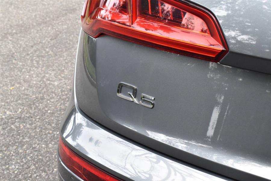 2018 Audi Q5 2.0T Premium Plus, available for sale in Great Neck, New York | Camy Cars. Great Neck, New York 2018 Audi Q5 2.0T Premium Plus, available for sale in Great Neck, New York | Camy Cars. Great Neck, New York