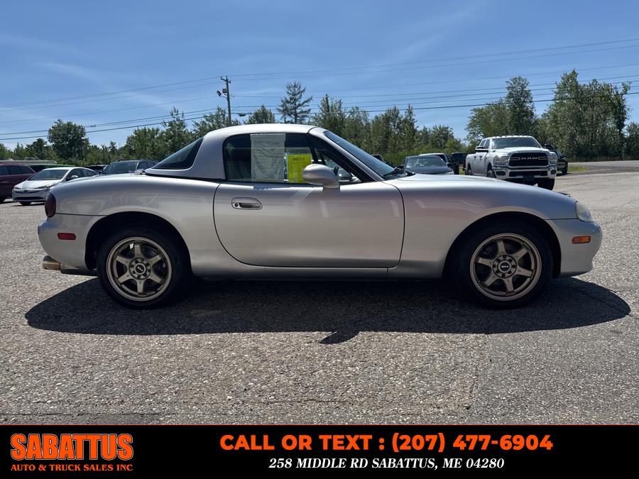 2004 Mazda MX-5 Miata 2dr Conv Cloth Auto, available for sale in Sabattus, Maine | Sabattus Auto and Truck Sales Inc. Sabattus, Maine 2004 Mazda MX-5 Miata 2dr Conv Cloth Auto, available for sale in Sabattus, Maine | Sabattus Auto and Truck Sales Inc. Sabattus, Maine