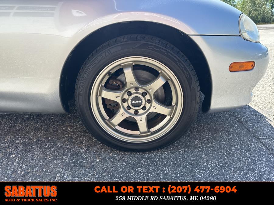 2004 Mazda MX-5 Miata 2dr Conv Cloth Auto, available for sale in Sabattus, Maine | Sabattus Auto and Truck Sales Inc. Sabattus, Maine 2004 Mazda MX-5 Miata 2dr Conv Cloth Auto, available for sale in Sabattus, Maine | Sabattus Auto and Truck Sales Inc. Sabattus, Maine