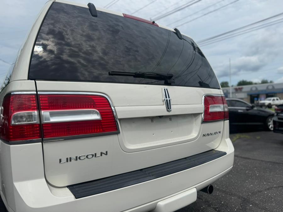 2008 Lincoln Navigator L 4WD 4dr, available for sale in BURLINGTON, New Jersey | Tri States Auto Group. BURLINGTON, New Jersey 2008 Lincoln Navigator L 4WD 4dr, available for sale in BURLINGTON, New Jersey | Tri States Auto Group. BURLINGTON, New Jersey