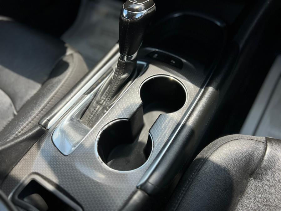 2017 Chevrolet Malibu 4dr Sdn LT w/1LT, available for sale in Paterson, New Jersey | Speedway Motors LLC. Paterson, New Jersey 2017 Chevrolet Malibu 4dr Sdn LT w/1LT, available for sale in Paterson, New Jersey | Speedway Motors LLC. Paterson, New Jersey