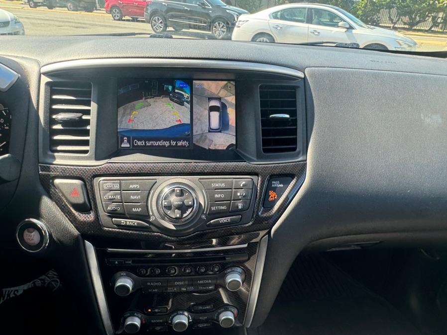 2019 Nissan Pathfinder 4x4 SL, available for sale in Hempstead, New York | VIP Auto Credit Express. Hempstead, New York 2019 Nissan Pathfinder 4x4 SL, available for sale in Hempstead, New York | VIP Auto Credit Express. Hempstead, New York