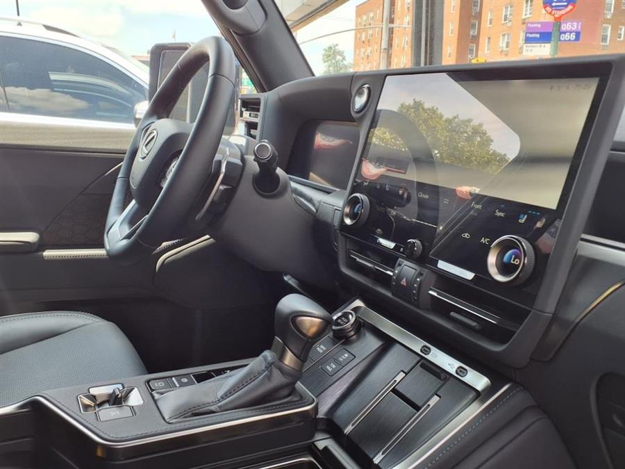 2024 Lexus GX GX 550 Premium+ 4WD, available for sale in Flushing, New York | Silverline Auto Group. Flushing, New York 2024 Lexus GX GX 550 Premium+ 4WD, available for sale in Flushing, New York | Silverline Auto Group. Flushing, New York
