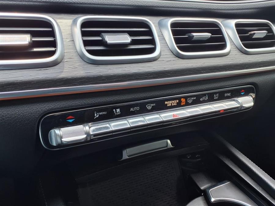 2021 Mercedes-Benz GLE GLE 350 4MATIC SUV, available for sale in Flushing, New York | Silverline Auto Group. Flushing, New York 2021 Mercedes-Benz GLE GLE 350 4MATIC SUV, available for sale in Flushing, New York | Silverline Auto Group. Flushing, New York